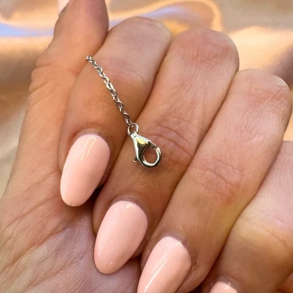 Amethyst Butterfly Bracelet - Picture 3 of 3